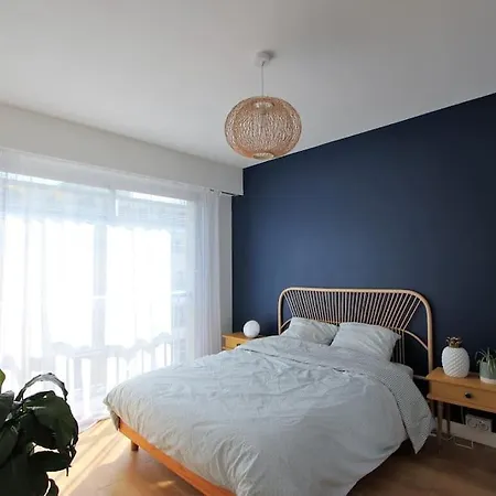 Lumineuxt2, 55m² Tres Calme Grand Balcon, Ascensr アパート ナント